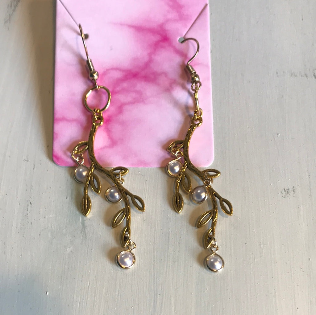 Gold Branch 3 Small Pearl Earrings