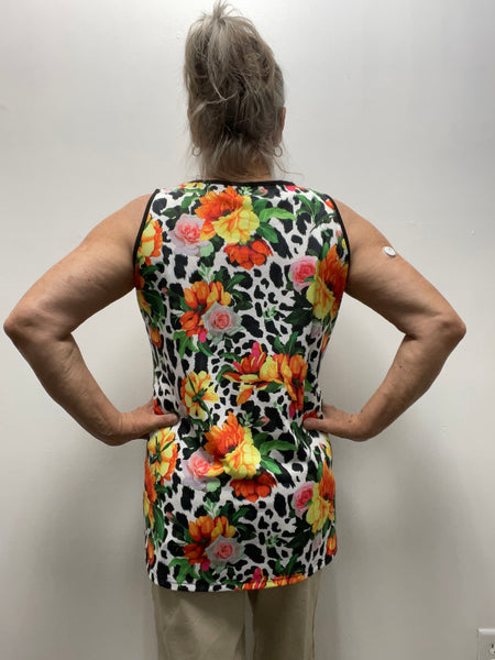 Southern Stitch Sleeveless Floral/Leopard Print w/Black Front Pocket