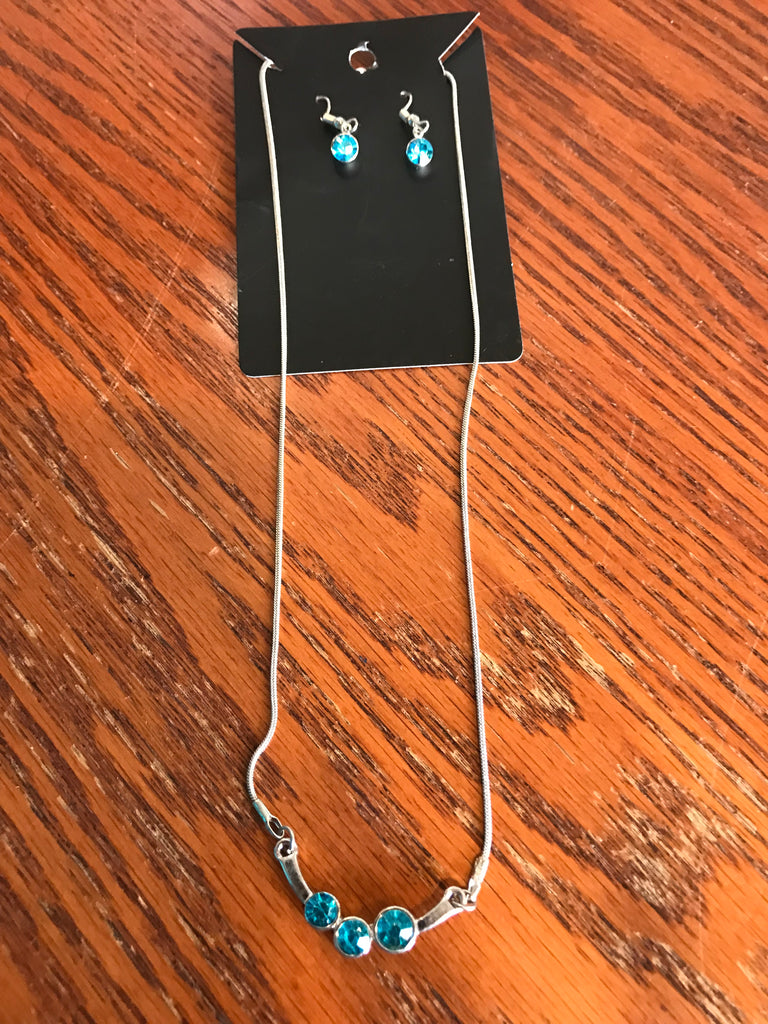 Blue Necklace Set