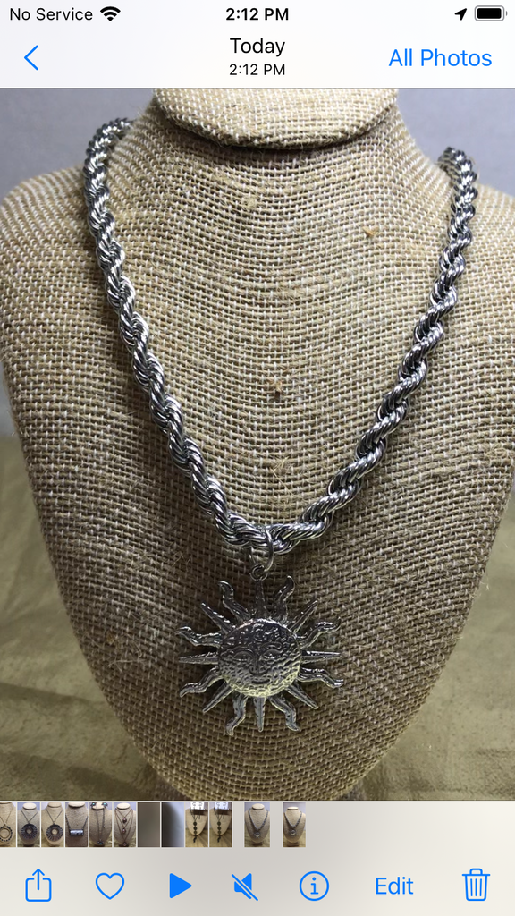 Thick Silver Chain w/Sunflower Charm Shirley Ollison