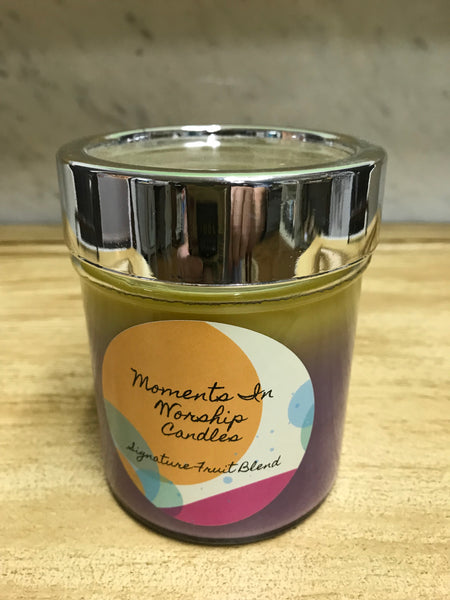 12oz candle - signature fruit blend