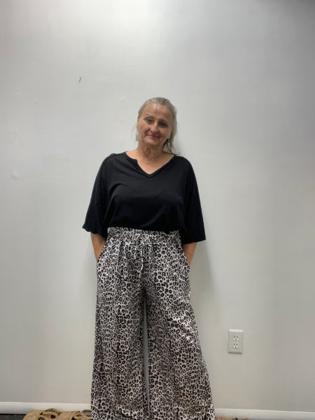 Wide Leg Elastic Waist Pants-black white leopard print