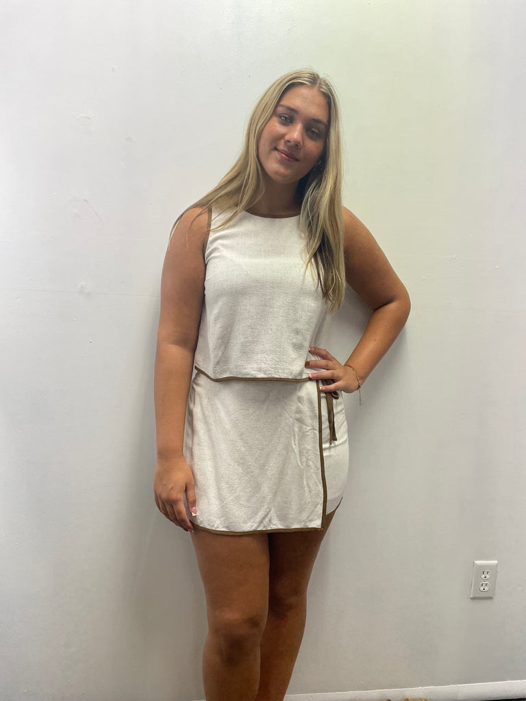 The Workshop - Chic Neutral Two-Piece Skort Set - Perfect for Summer & Casual Elegance