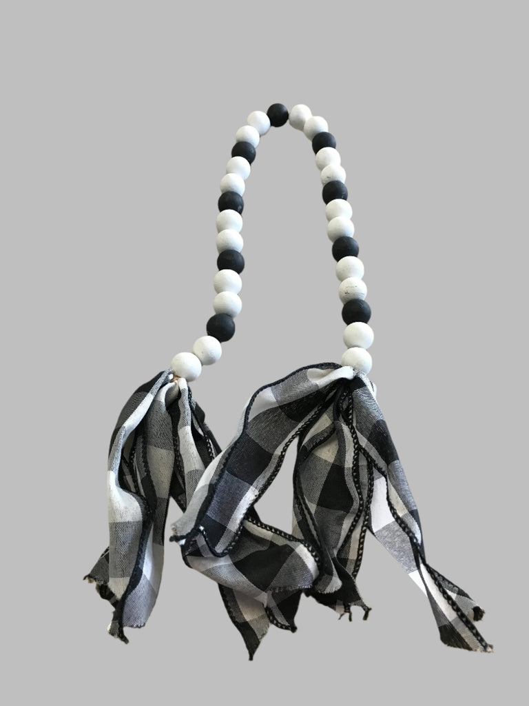 Black & White Beads w/Check Bows