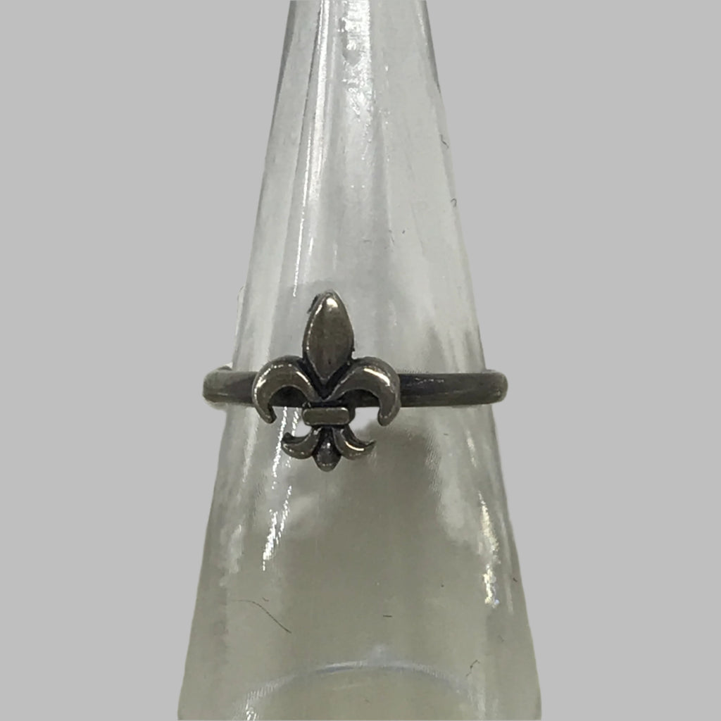 Ring: Sterling Silver Fleur de Lis/4,6,7