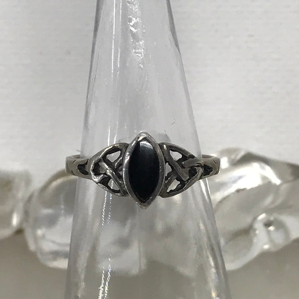 Sterling Silver Rings-Black teardrop stone-5
