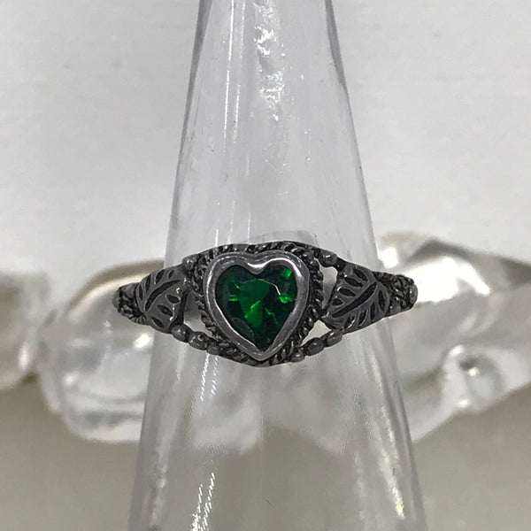 Sterling Silver Rings-Emerald Green -5Stone
