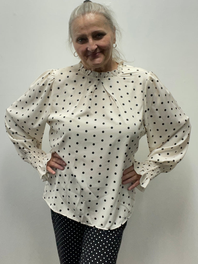 XL Off White w/Black Polka Dots cuff sleeve Blouse