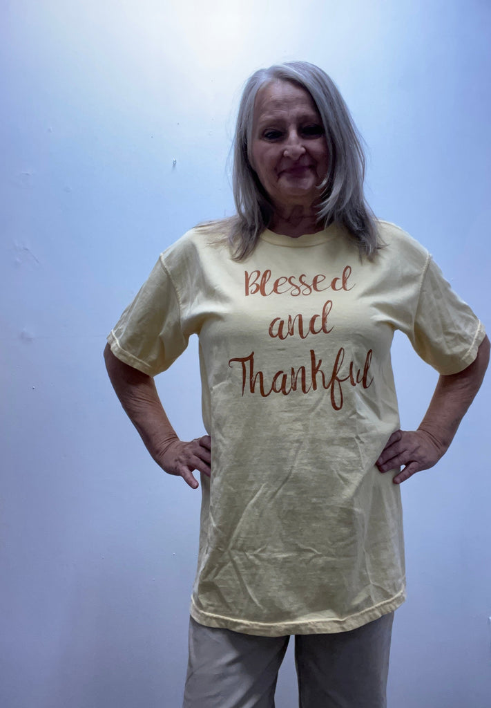 T-Shirt "Blessed and Thankful"-yellow