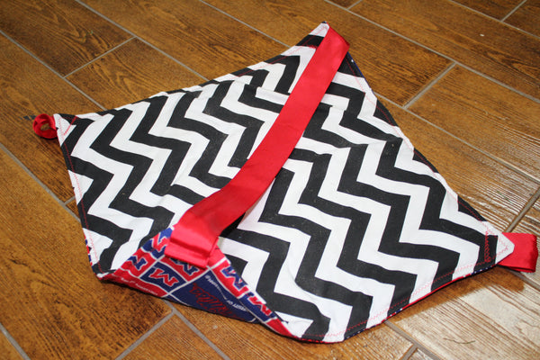 Sm3 Casserole carrier with chevron print