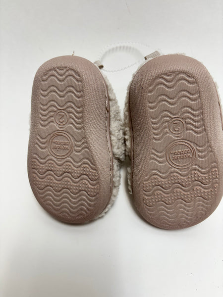 Wonder Nation Toddler Size 2 Slippers