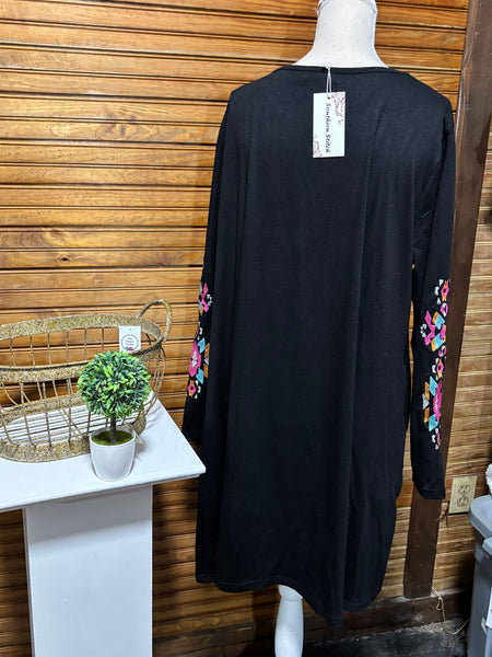 Southern Stitch Large Black long sleeve dress w/Aztec stitch on sleeves OhhMy! Gifts and Things, LLC