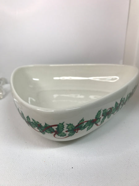 Christmas Triangle Dish