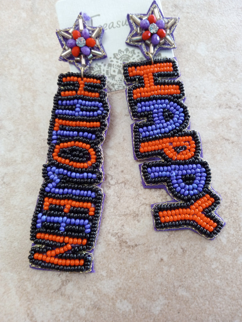 Black/purple/orange beaded HAPPY HALLOWEEN earrings