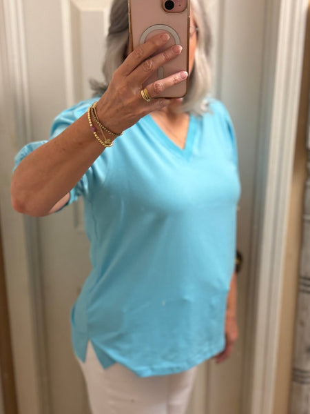 Soft V-neck top Amanda Queen