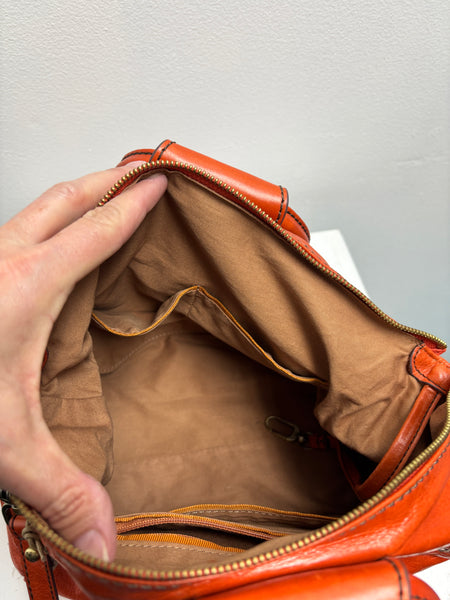 Hobo Sheila Medium Polished Leather Grenadine Leather Handbag-PreLoved Kathy Mangum