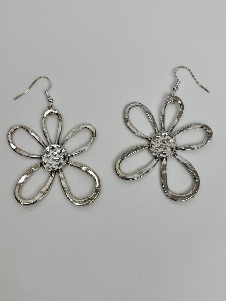 Large Silver Daisy earrings