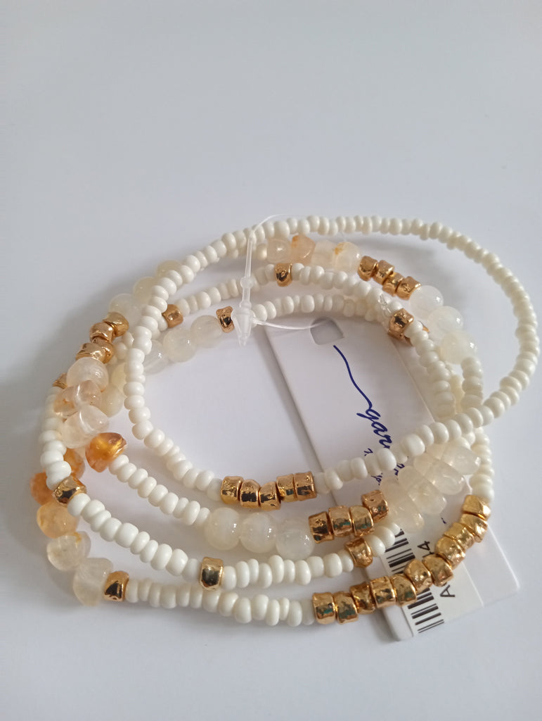 Garden Party 4-strand beaded white/gold bracelets Amanda Queen