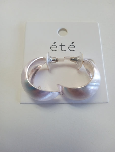 Half Moon Stud Earrings/silver