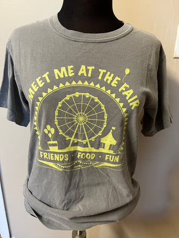 T-shirt-Meet me at the Fair-Small-Gray