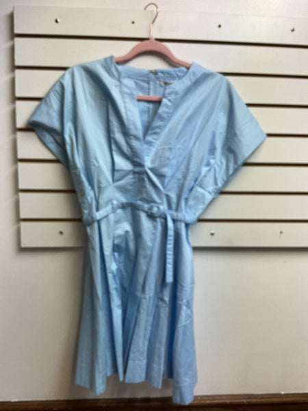Day & Moon Light Blue Mini Dress with V-Neck & Waist Belt Landon Ramsey-Maria Briones