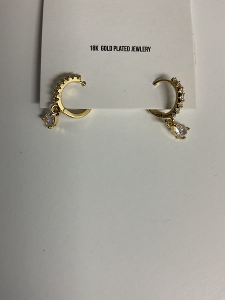 Simply Co. 18K Gold Plated Hoop Earrings w/rhinestones Alisha Groo