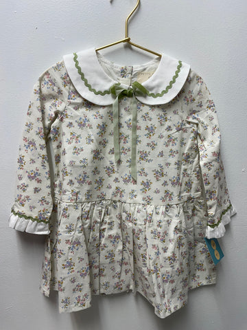 Petite Moss White Floral w/white collar w/green bow Penelope dress