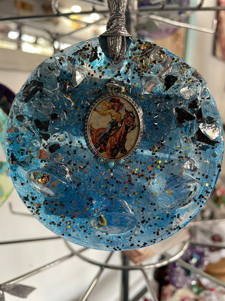 3 1/2"round Resin Ornaments Tiffany Sutton-blue with Cowgirl pendent in middle
