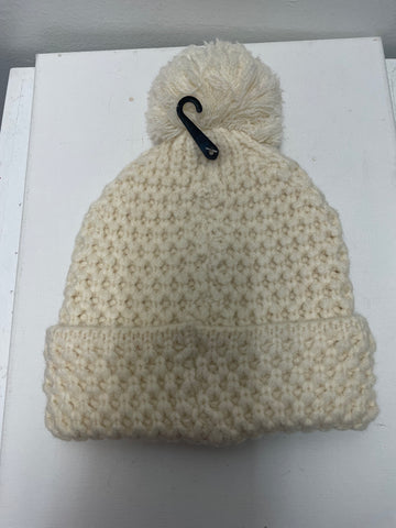 Kids C.C. Beanie w/pompom-ivory