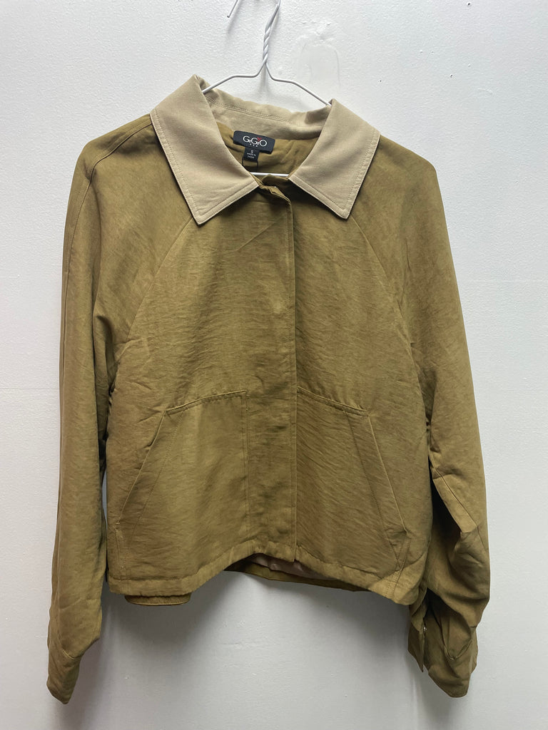 GiGiO women's long sleeve button up crop jacket with pockets in [color] - trendy layering piece