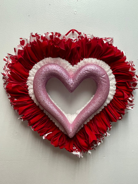 Valentine Wreaths-White/red hearts Re3d White bubble pink