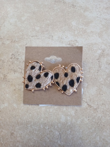 Cow Hide Heart Studs/Tan/black