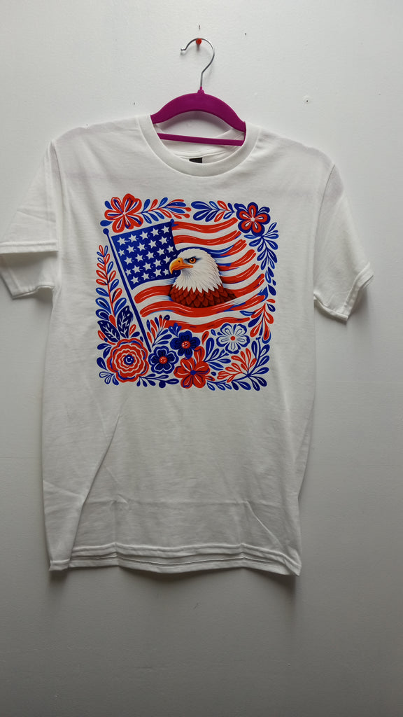 Gildan White Patriotic T-Shirt w/eagle Amanda Queen