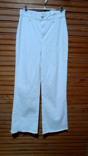 Zenana White Acid Wash DenimJeans Amanda Queen