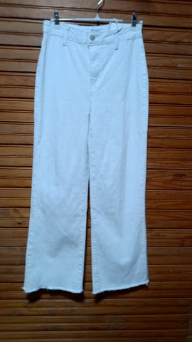 Zenana White Acid Wash DenimJeans Amanda Queen