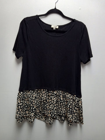 Umgee Small black top w/leopard white/brown bottom Kay Kayla