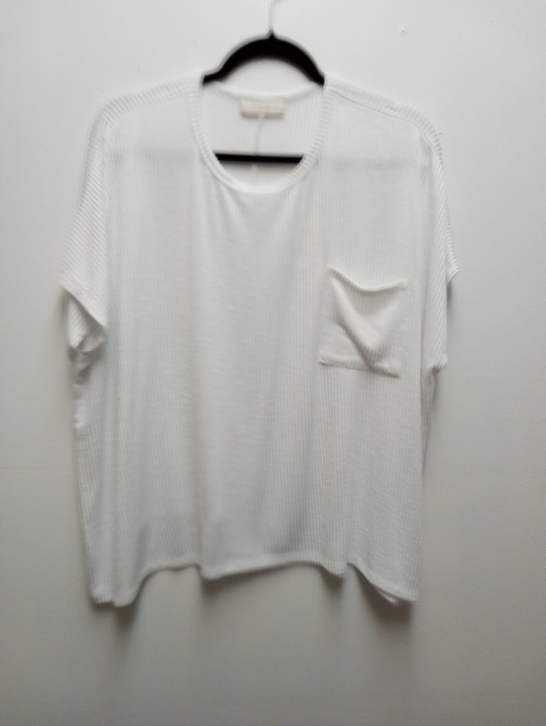 Zenana White s/m top Kay Kayla