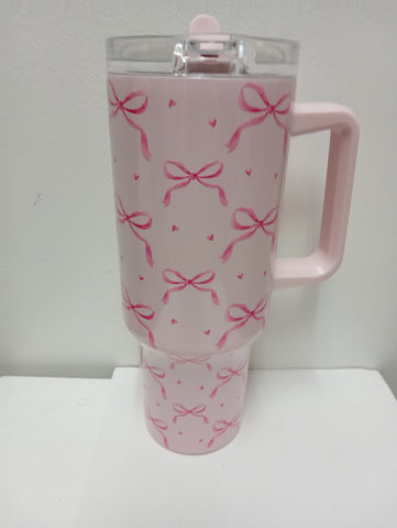 40 oz. Pink w/bows tumbler w/handle Ashlyn Abernathy