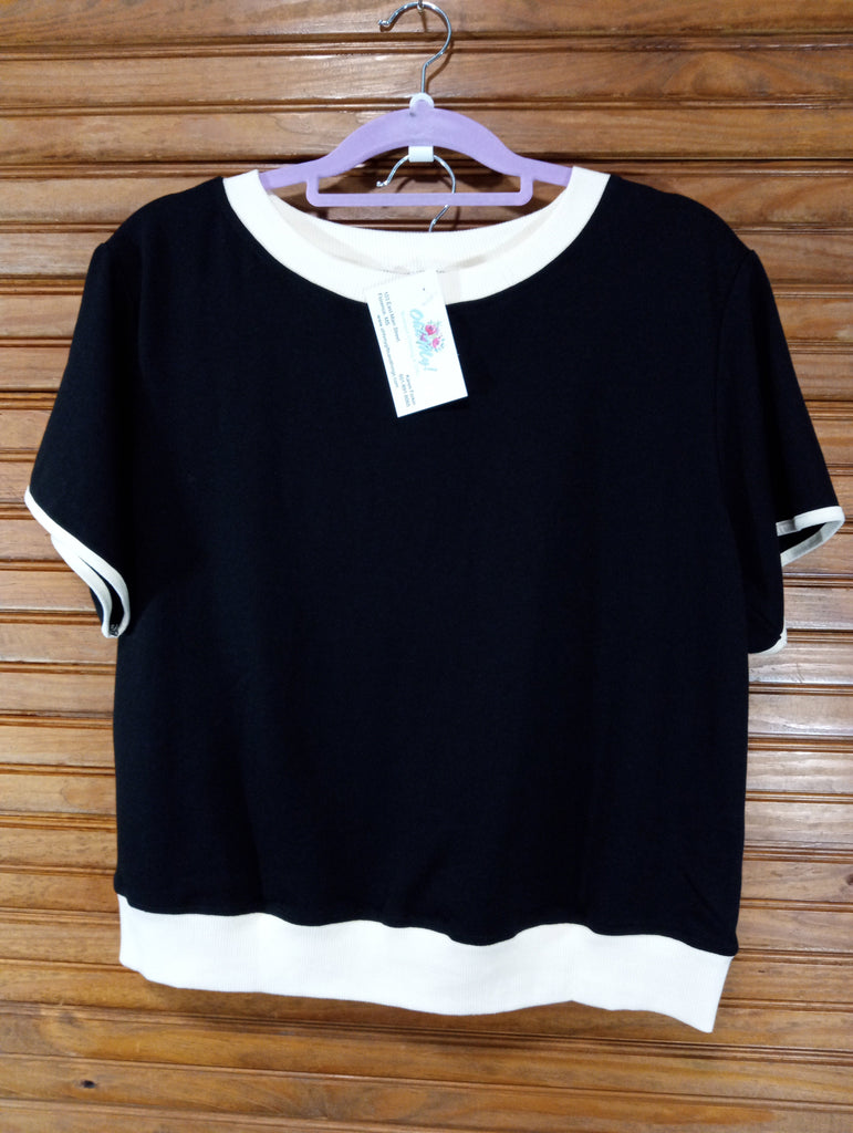 Black w/cream trim skort set Amanda Queen