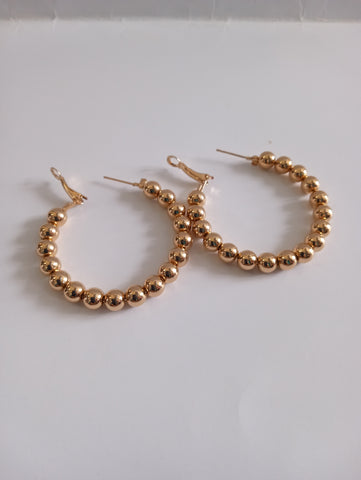 Assorted Gold Earrings Amanda Queen
