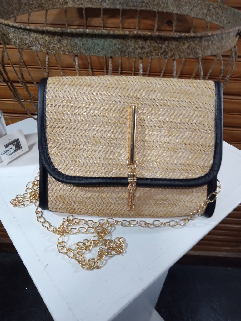 7"x6" Straw Woven Crossbody Bag OhhMy! Gifts and Things, LLC