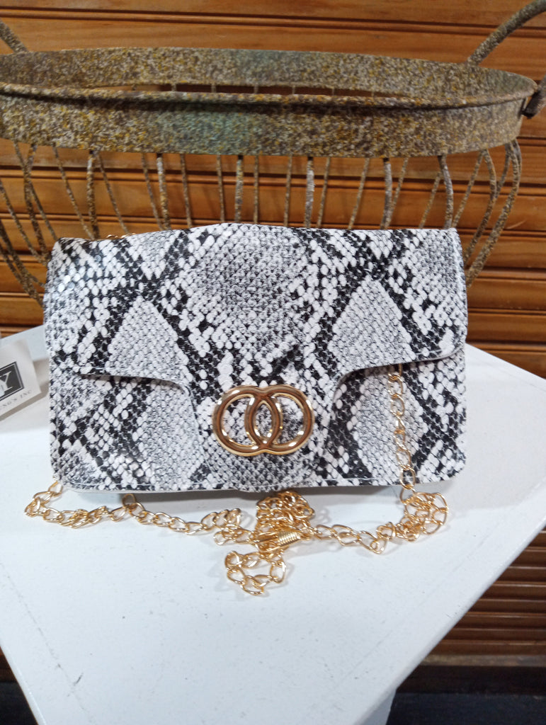 7 1.2"x 5" Women Snake Print Shoulder Bag w/chain strap OhhMy! Gifts and Things, LLC
