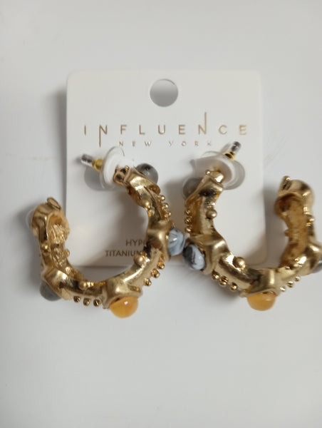 Influence Medium Hoop stud earrings Amanda Queen