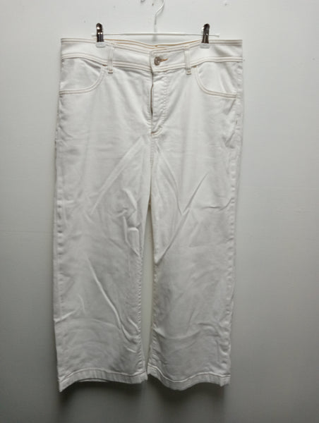 Preloved Pants-size 14 Amanda Queen Consign