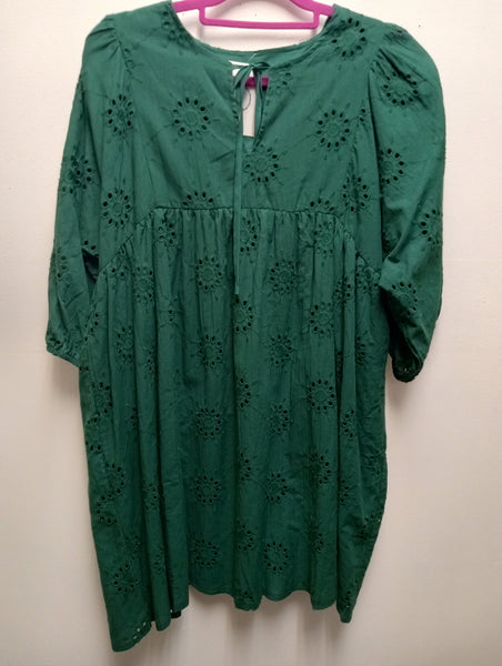 Hunter Green Eyelet V-neck/tie Dress Amanda Queen