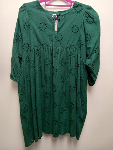 Hunter Green Eyelet V-neck/tie Dress Amanda Queen