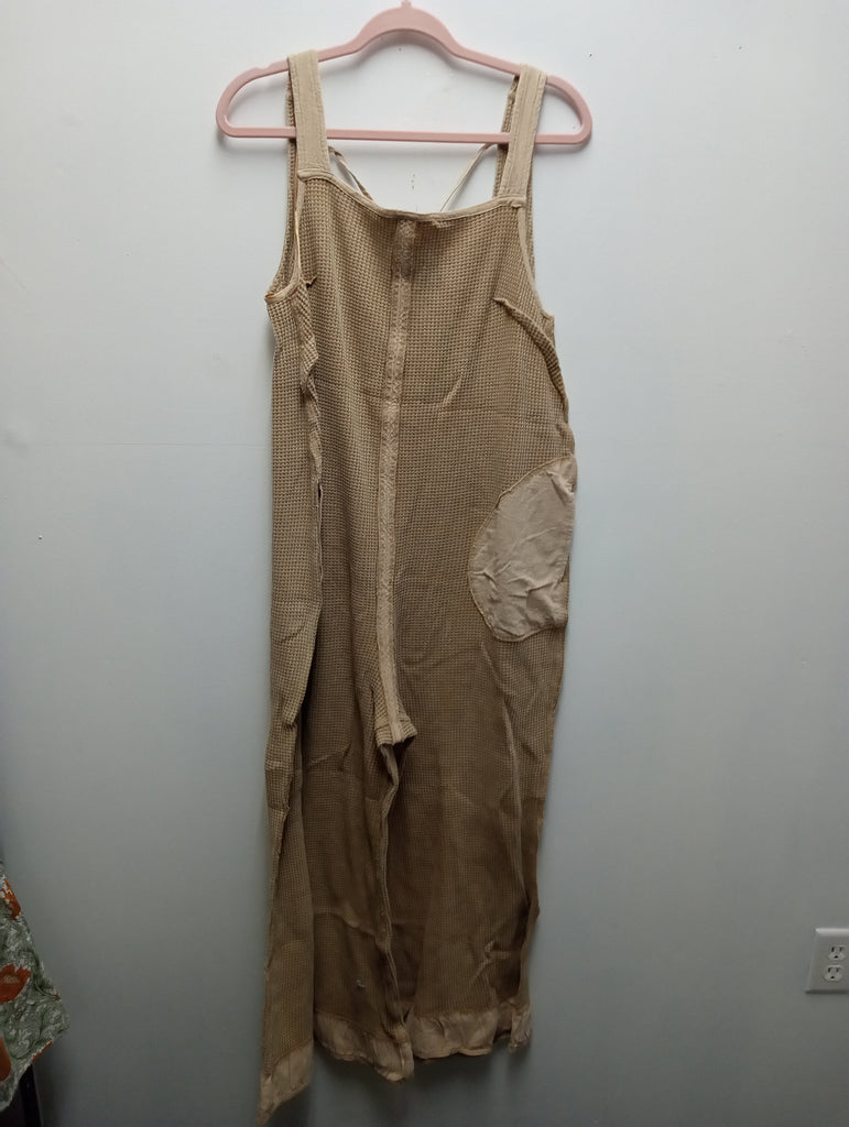E.E.SOME Biege Jumpsuit w/tie back (inside out) Landon Ramsey-Maria Briones