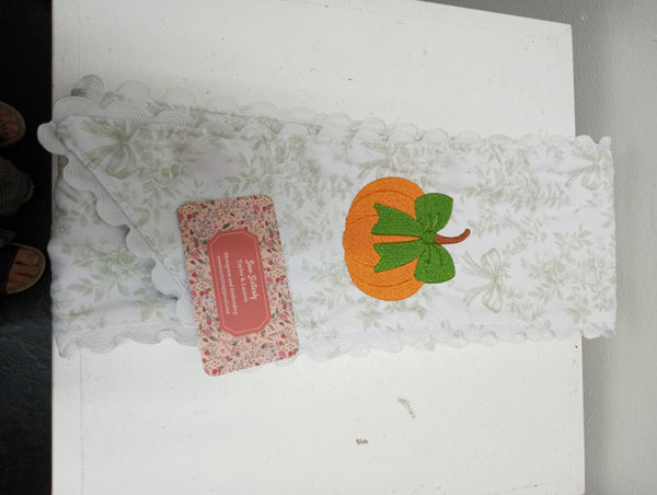 52" x5" RicRac Wreath Scarf Sew Sisterly