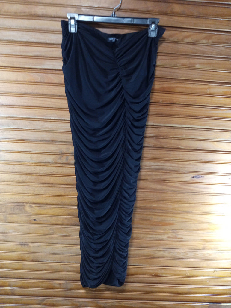 Preloved Naked Wardrobe XL Snug sides Black Dress shoulderless Debra Hodge