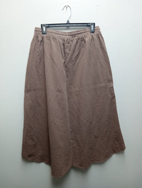 Preloved Easel Light Brown Large wide legs front pockets capris Debra Hodge
